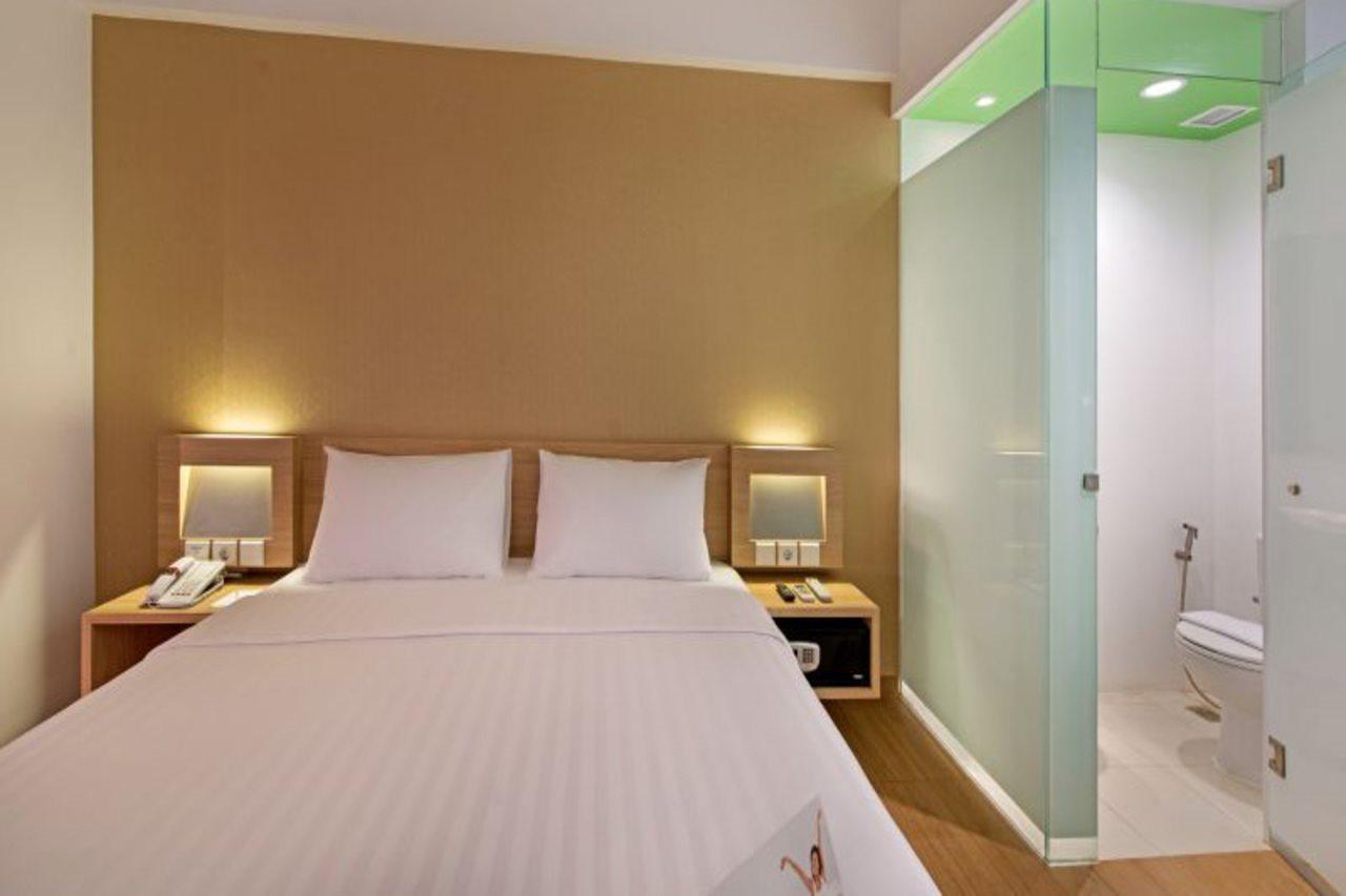 Whiz Prime Hotel Megamas Manado Dış mekan fotoğraf